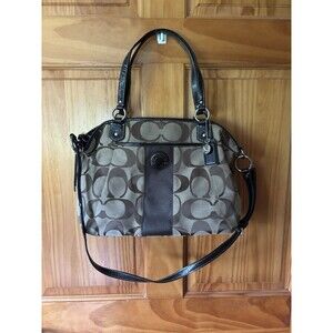 Coach Signature Stripe Tote Shoulder Bag Khaki Mahogany F19203